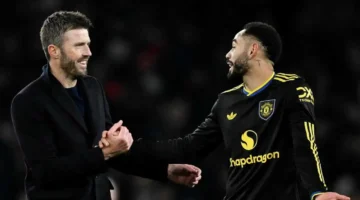 تحول تكتيكي.. كيف أسقط مايكل كاريك صدارة آرسنال في ملعب الإمارات؟